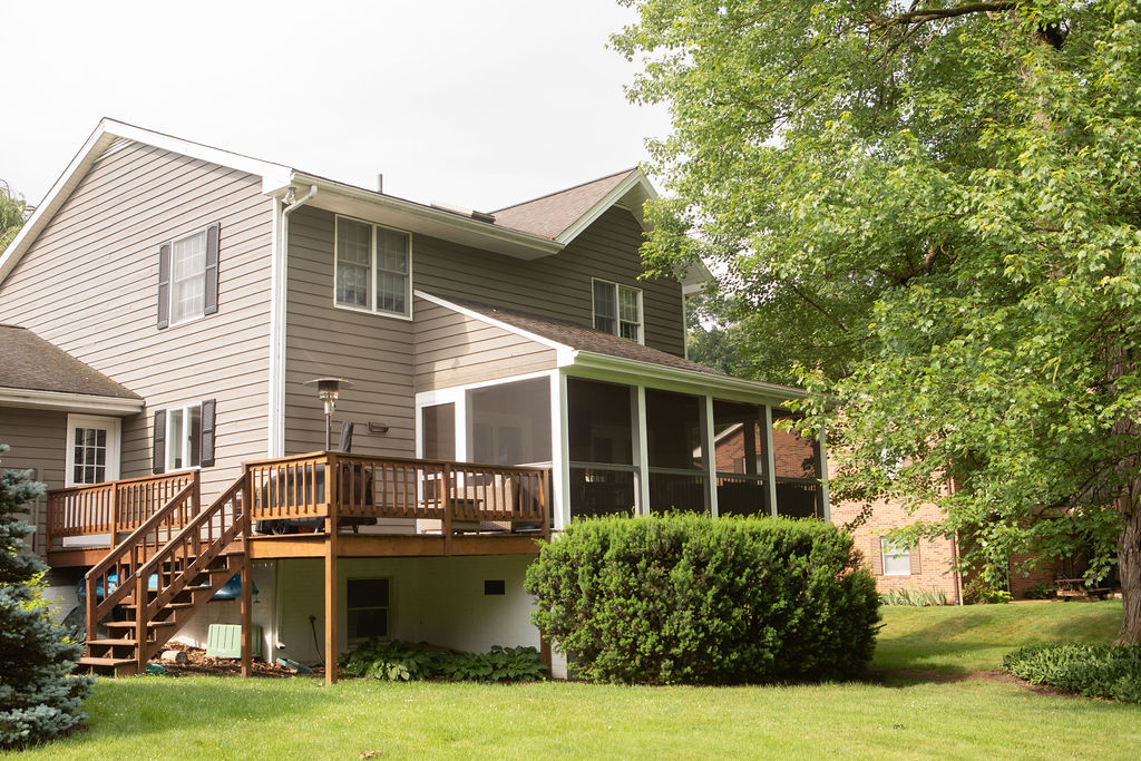 screened in porch